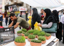 Photos: Iranian bazaar in Ahvaz full of costumers welcoming Nowruz  <img src="https://cdn.theiranproject.com/images/picture_icon.png" width="16" height="16" border="0" align="top">