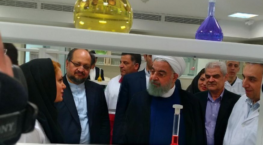 President Rouhani inaugurates pharmaceutical production line in Tehran