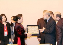 Iranian, Vietnamese parl. speakers stress expanding bilateral ties