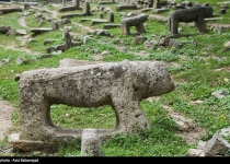 Photos: Ancient Iranians used stone Lions to guard their graves  <img src="https://cdn.theiranproject.com/images/picture_icon.png" width="16" height="16" border="0" align="top">