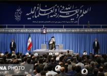 Photos: Leader receives academics, elites  <img src="https://cdn.theiranproject.com/images/picture_icon.png" width="16" height="16" border="0" align="top">