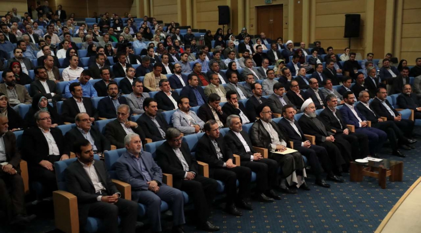 Iranian president urges unity against enemys psychological war