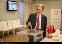 Turkish expatriates in Iran begin voting in snap elections