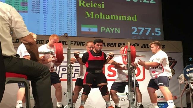 Iranian powerlifter Reiesi establishes new world record