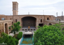 Photos: Lari House in Yazd: A luxury residence for Qajar Aristocrats  <img src="https://cdn.theiranproject.com/images/picture_icon.png" width="16" height="16" border="0" align="top">