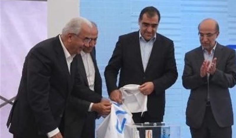 Iran unveils three new homegrown medicines