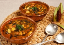 Zanjan prune broth: A traditional food with great taste
