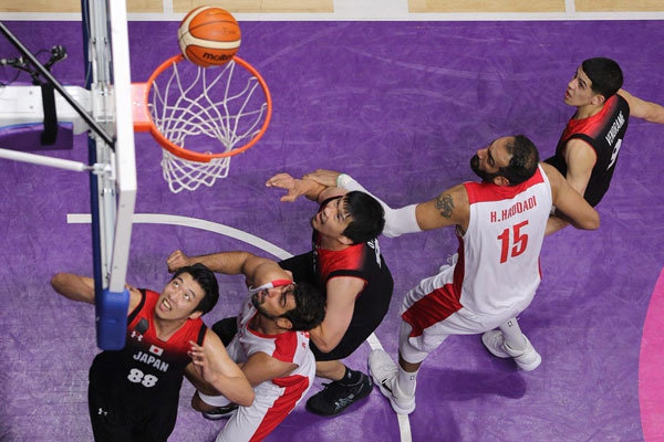 Iran�s basketball routs Japan, advances to semifinals