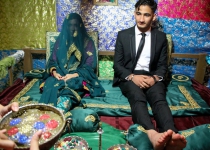 Photos: Amazing wedding rituals of southern Iran  <img src="https://cdn.theiranproject.com/images/picture_icon.png" width="16" height="16" border="0" align="top">