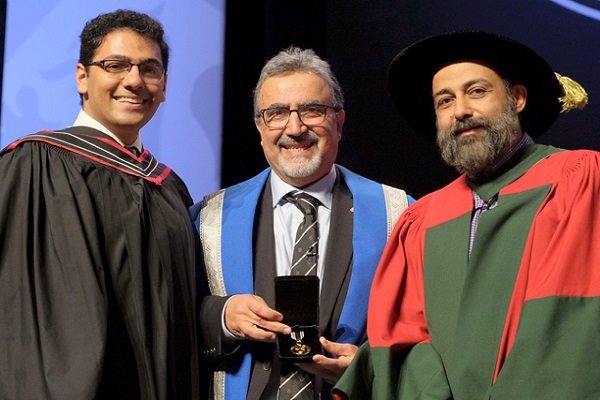 Iranian student wins prestigious Alumni Gold Medal