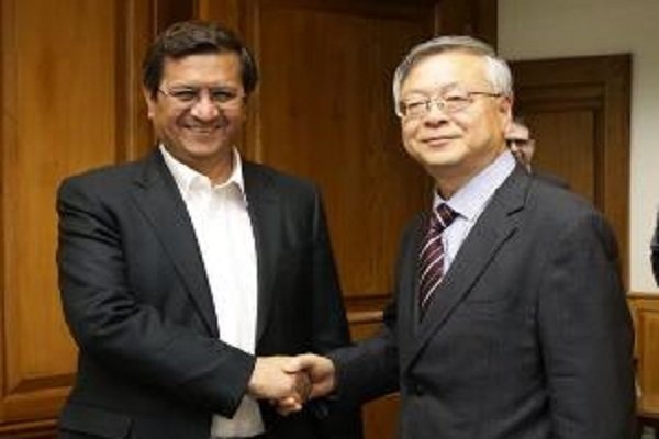Iran, China discuss ways to enhance banking ties