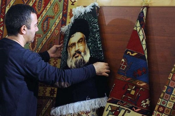 Iranian handicrafts goes on show in Beirut
