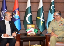 Iran, Pakistan discuss security, military cooperation