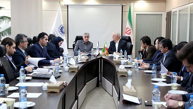 Iran-Singapore joint commerce committee holds 1st official meeting