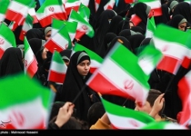 Photos: Massive Revolution anniversary rallies in Tehran  <img src="https://cdn.theiranproject.com/images/picture_icon.png" width="16" height="16" border="0" align="top">