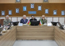 Azeri delegation pays visit to Iran Army staff college Dafoos