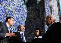 Photos: Armenian PM visits Isfahan  <img src="https://cdn.theiranproject.com/images/picture_icon.png" width="16" height="16" border="0" align="top">