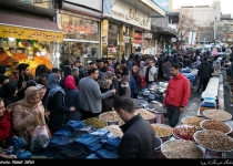 Photos: Shoppers swarm Tajrish in north Tehran ahead of Nowruz  <img src="https://cdn.theiranproject.com/images/picture_icon.png" width="16" height="16" border="0" align="top">