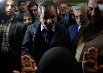 Irans Veep: Government to stand by flood-hit people