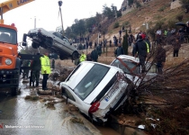 Photos: Devastating floods claim lives of 17 people in Shiraz  <img src="https://cdn.theiranproject.com/images/picture_icon.png" width="16" height="16" border="0" align="top">