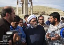Photos: Custodian of Astan-e Quds Razavi visits flood-hit areas in Pol-e Dokhtar  <img src="https://cdn.theiranproject.com/images/picture_icon.png" width="16" height="16" border="0" align="top">