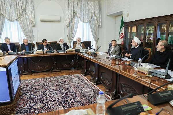 Rouhani stresses necessity of coop. among 3 branches to help flood-hit people