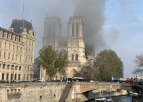 World leaders react to devastating Notre Dame fire in Paris