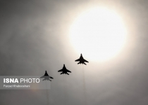 Photos: Iranian fighter jets stage drill ahead of National Army Day  <img src="https://cdn.theiranproject.com/images/picture_icon.png" width="16" height="16" border="0" align="top">