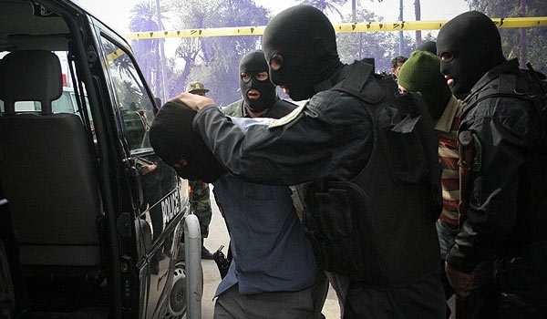 Security forces arrests 2 terrorists in Southeastern Iran