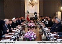 Photos: Iran-Pakistan joint meeting  <img src="https://cdn.theiranproject.com/images/picture_icon.png" width="16" height="16" border="0" align="top">