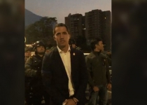 US-backed Guaido calls for Venezuela military uprising in VIDEO of him surrounded by soldiers