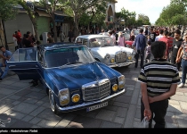 Photos: Vintage car show in Hamedan  <img src="https://cdn.theiranproject.com/images/picture_icon.png" width="16" height="16" border="0" align="top">