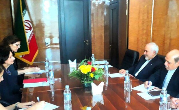 FM Zarif, UN undersecretary-general meet in Bishkek