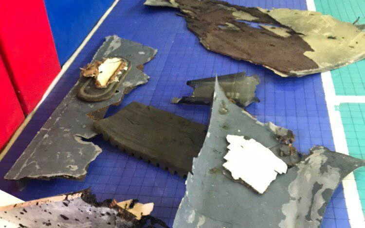 IRIB reveals images of US downed spy drone debris