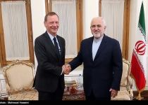 Macrons top adviser meets with Irans Zarif