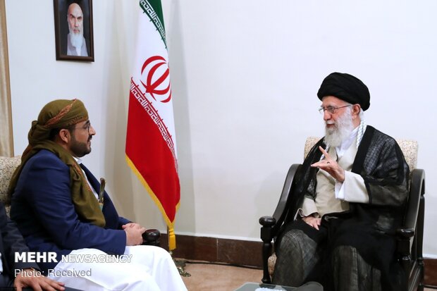 Ayt. Khamenei calls for preserving Yemens territorial integrity