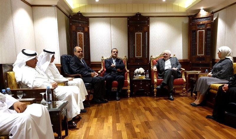 Zarif meets Kuwait-Iran friendship group