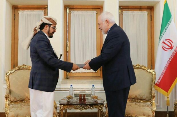 New Yemeni amb. to Tehran meets with FM Zarif