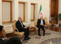 Indian foreign secretary meets with FM Zarif
