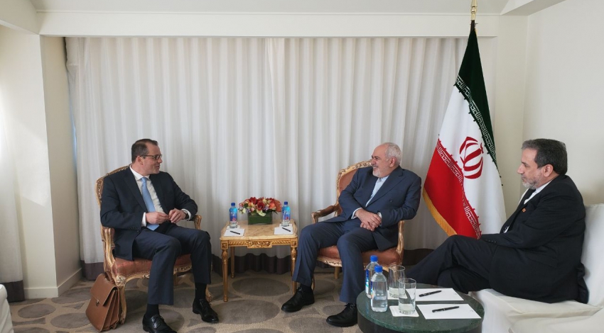 Zarif discusses JCPOA with top IAEA official