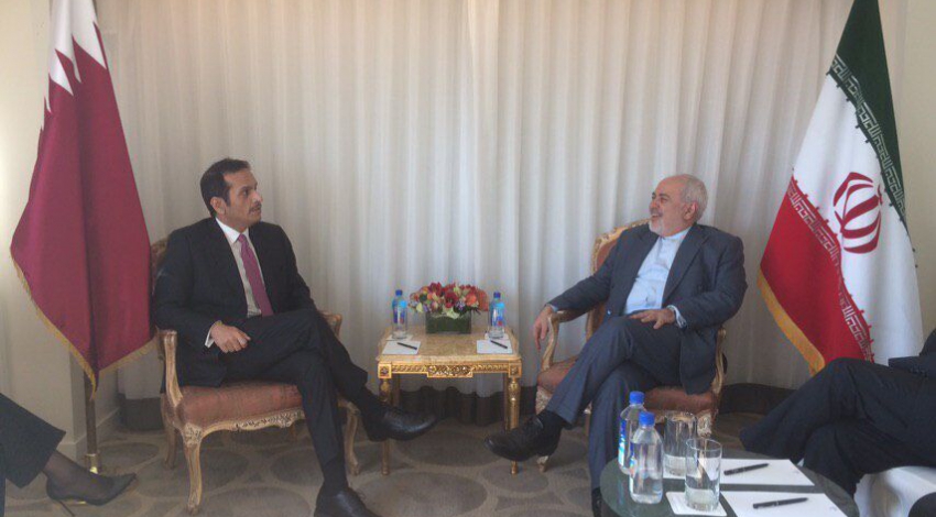 Zarif confers with Qatari counterpart on regional issues