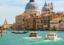 Iran, Italy mull establishment of Chabahar-Venice shipping route