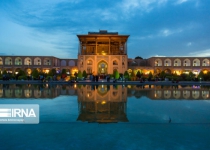 Photos: Ali Qapu; unique palace in heart of Iran  <img src="https://cdn.theiranproject.com/images/picture_icon.png" width="16" height="16" border="0" align="top">