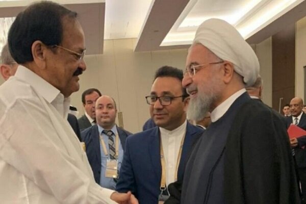 Indian VP meets with President Rouhani in Baku