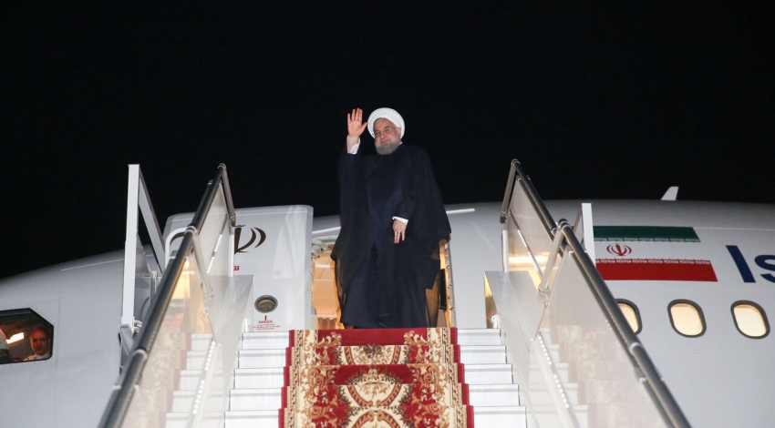 President Rouhani leaves Baku for Tehran