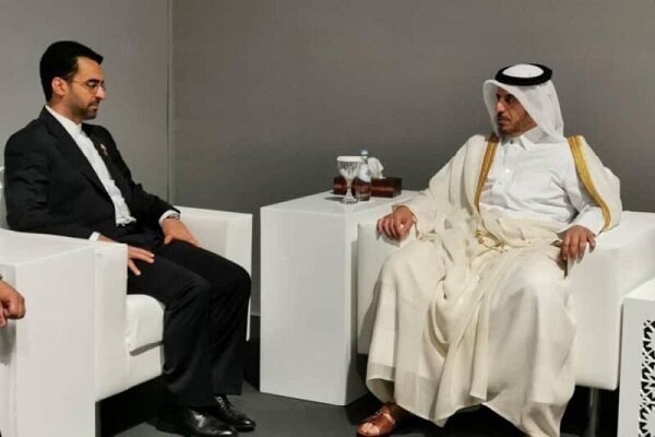 Iran, Qatar discuss IT coop. in Doha