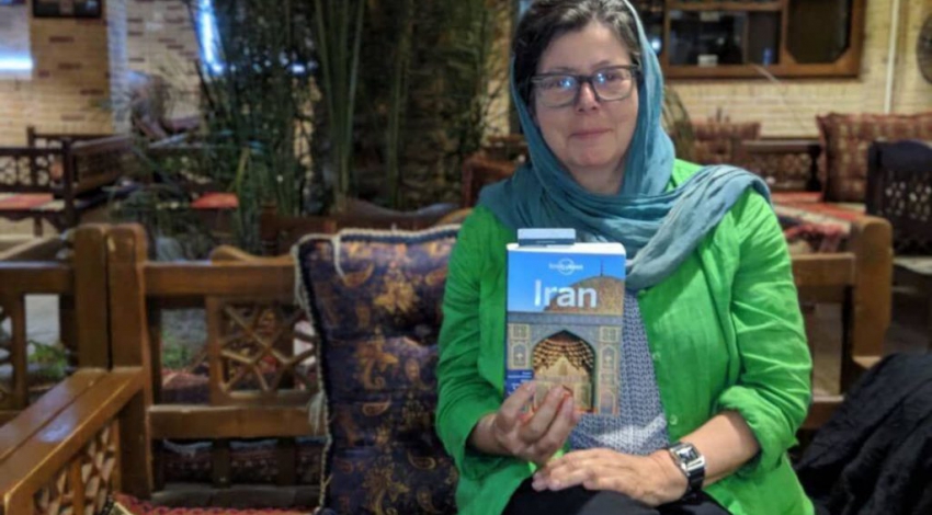 Dutch tourist impressed by Irans hospitality, safety