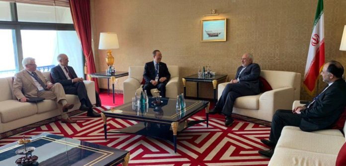 Zarif, UN Elders meet in Doha