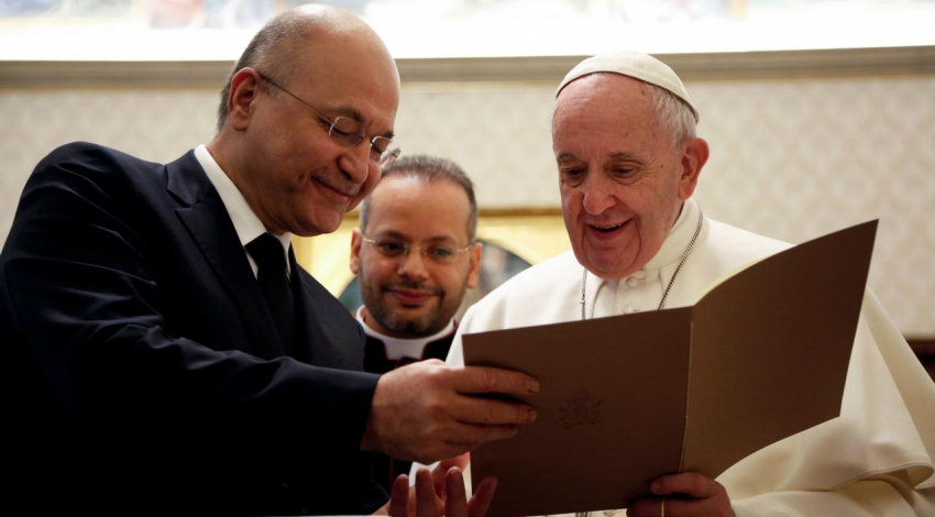 Pope backs Iraqi call for its sovereignty to be respected