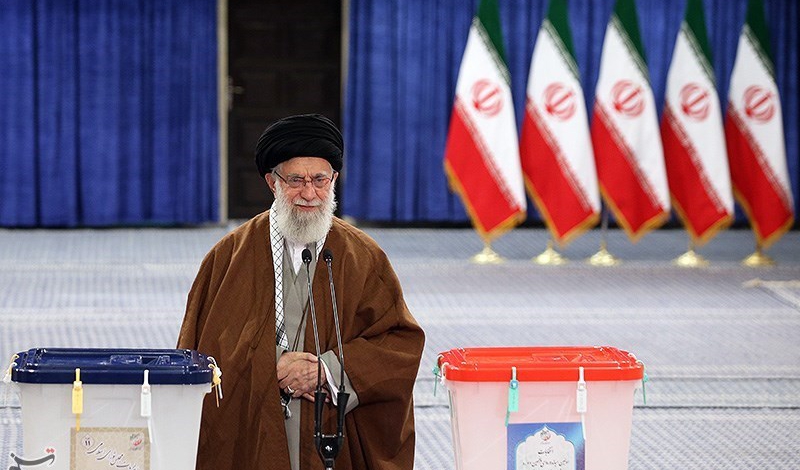 Iran parliamentary election kicks off, Leader casts vote in early minutes